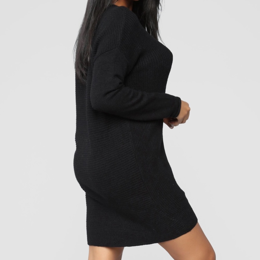 🔥🔥🔥 Fashionnova | Sweater Dress - Picture 3 of 9
